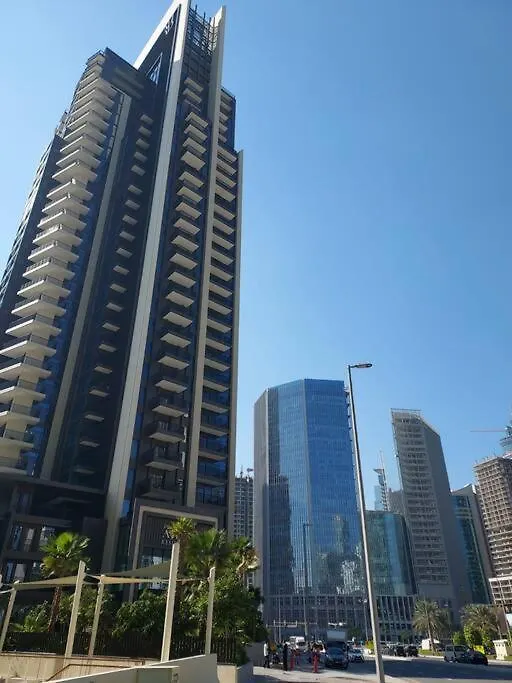 Luxury Studio In Business Bay With Pool And Gym Dubai 0*,